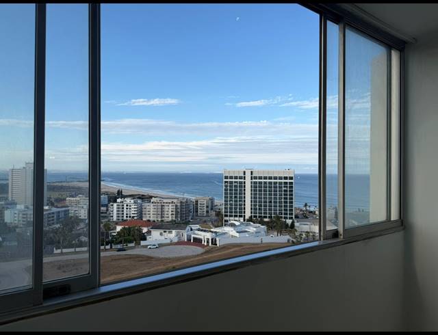 2 BEDROOM APARTMENT TO LET IN HUMEWOOD